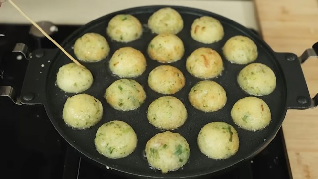 Resep Takoyaki (YouTube)